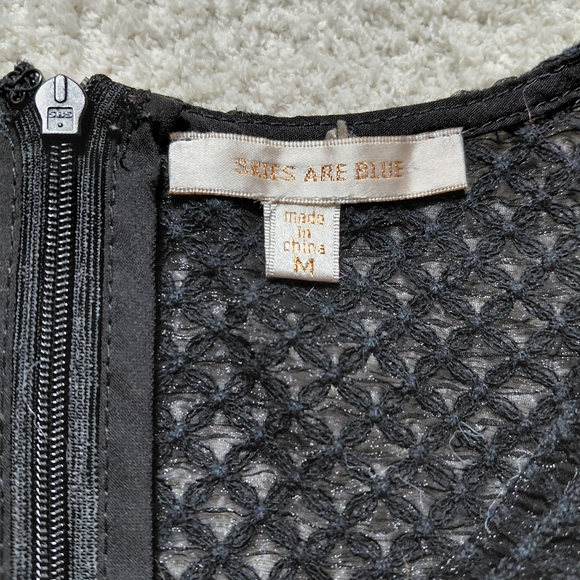 Skies Are Blue Black Textured Women's Blouse - Picture 8 of 8